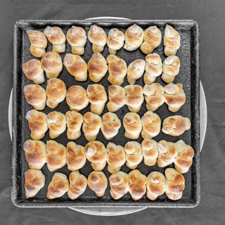 Garlic Knots